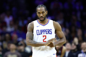 Crece el miedo con la situación de Kawhi Leonard