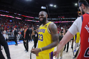 Los Lakers confirman su cita con Nikola Jokic