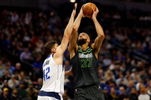 Maxi Kleber regresa esta noche ante Minnesota
