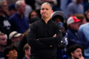 Tyronn Lue confirma que tiene un compromiso