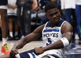 Exhibición antológica de Minnesota para pasar por encima de Jokic