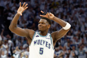 Minnesota hace mortales a los Nuggets