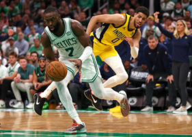 Indiana tira por la borda su gran oportunidad ante Boston