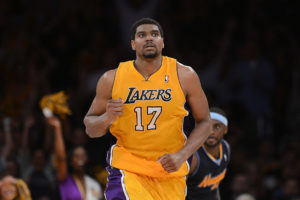 Ariza revela por qué la carrera de Andrew Bynum acabó tan pronto