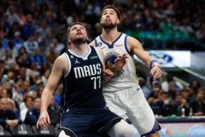 Dallas apunta a Klay Thompson vía 'sign and trade'