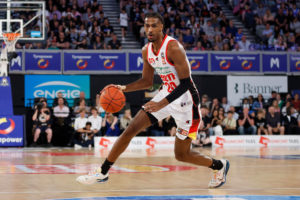 Alex Sarr apunta al número 2º del Draft