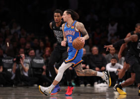 OKC mueve a Lindy Waters III a Golden State por el número 52
