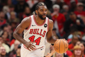Patrick Williams decide quedarse en Chicago
