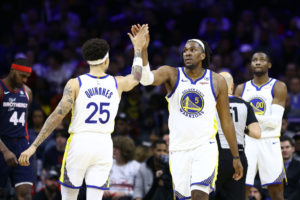 Golden State garantiza la continuidad de Looney... por ahora