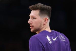 Drew Eubanks rechaza su opción de jugador