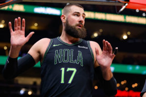 Los Lakers apuntan a Valanciunas