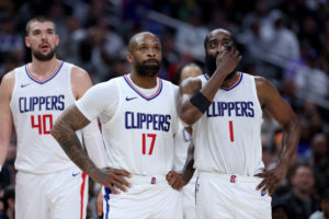 El veterano P.J. Tucker ejecuta su opción de 11,5 millones