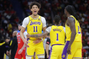 Jaxson Hayes seguirá en los Lakers