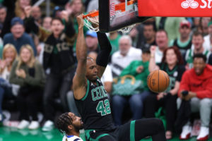 Brad Stevens pone el foco sobre Al Horford