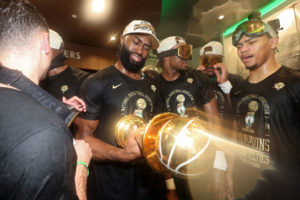 Jaylen Brown contra su destino