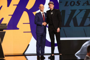 Dalton Knecht tras ser elegido por los Lakers: "Es un sueño hecho realidad"