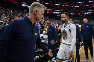 Kerr revela los jugadores de Golden State que han estado en venta