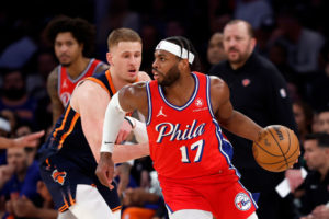 Buddy Hield analiza su papel como sustituto de Klay Thompson