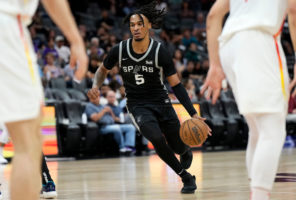 Gregg Popovich, encantado con Stephon Castle