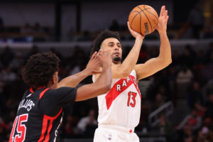 Jordan Nwora ficha por Anadolu Efes