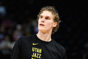 Markkanen se entrena en Finlandia junto a Keyonte George a la espera de resolver su futuro