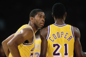 Los Lakers retirarán en dorsal de Michael Cooper