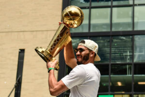 Tatum reconoce cómo se sintió tras ganar el anillo