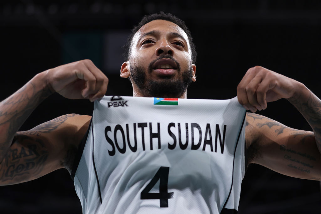 Carlik Jones desoye a la NBA y firma por Partizan
