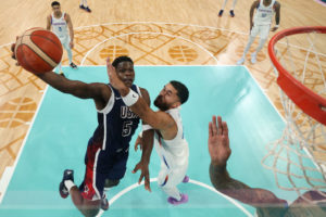 USA vence a Puerto Rico y pasa invicta a los cuartos