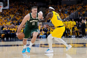 Milwaukee descarta el traspaso de Brook Lopez