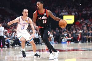Cleveland se hace con Elijah Hughes