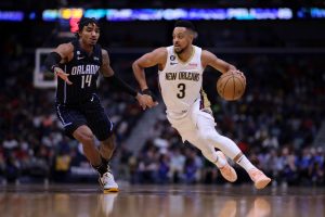 El huracán Milton obliga a cancelar el partido entre Magic y Pelicans