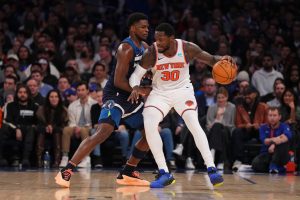 Chris Finch confirma que Julius Randle será titular