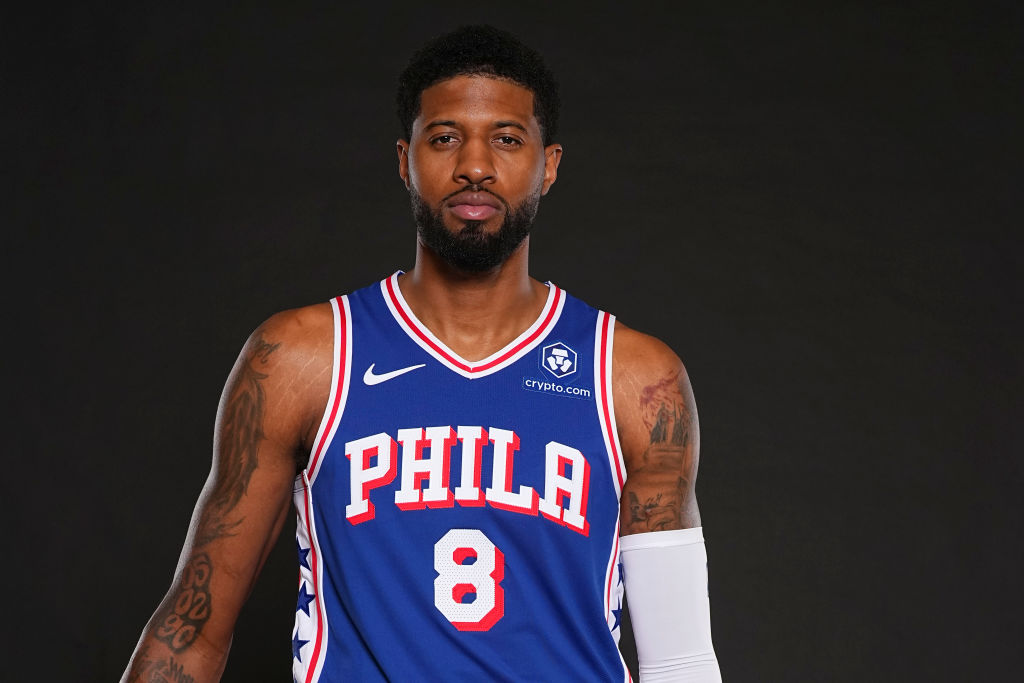 Paul George durante la sesión de fotos del Media Day 2024