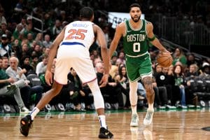 Desastroso debut de Mikal Bridges