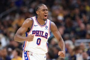 Tyrese Maxey se viste de héroe en Indiana