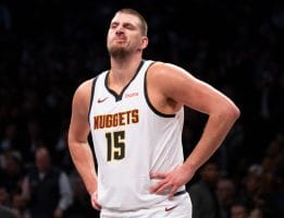 Imparable Jokic: triple-doble y victoria en la prórroga