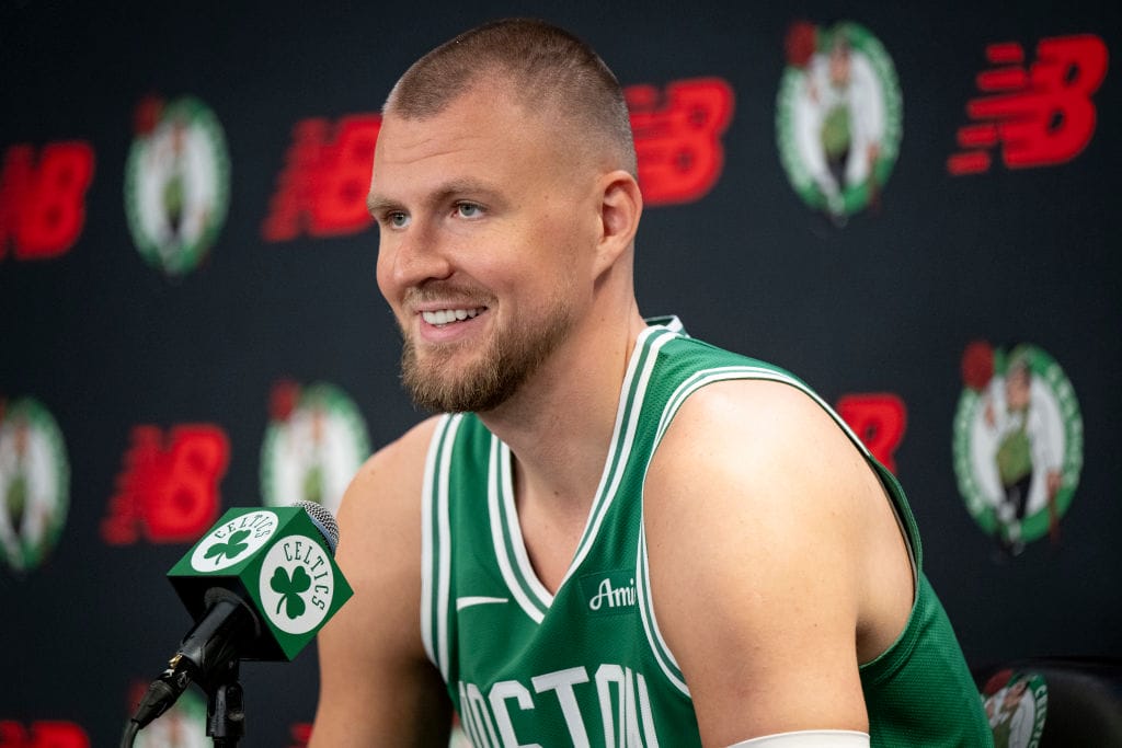 Kristaps Porzingis durante el Media Day