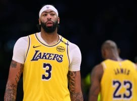 El ojo de Anthony Davis preocupa en los Lakers