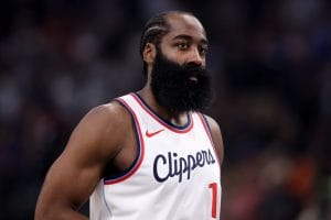 James Harden, segundo máximo triplista de la historia NBA