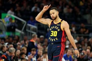 Los Warriors, líderes del Oeste