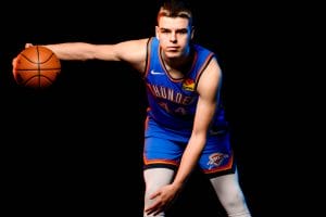 Nikola Topic podría ser la clave para el traspaso de Cameron Johnson