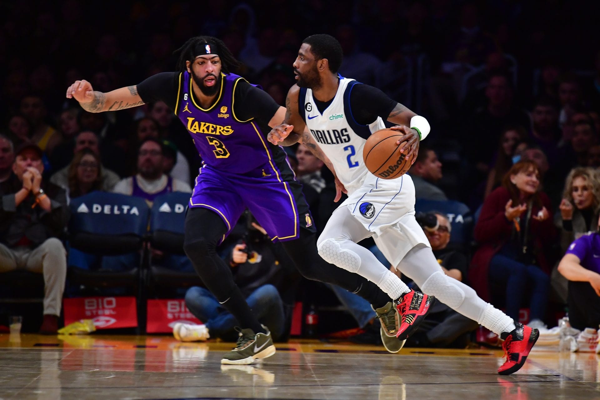 Anthony Davis y Kyrie Irving