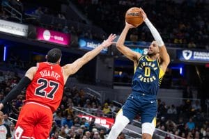 Los Bulls despiden a Torrey Craig y Chris Duarte
