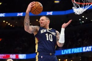 Daniel Theis llega a OKC y NOLA sigue con su récord de tacañería