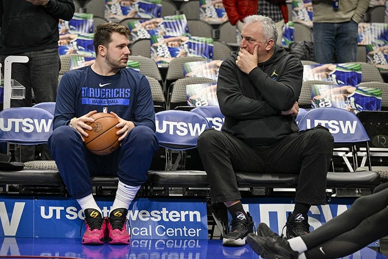 Doncic junto a su padre