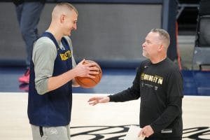 Nikola Jokic y Michael Malone