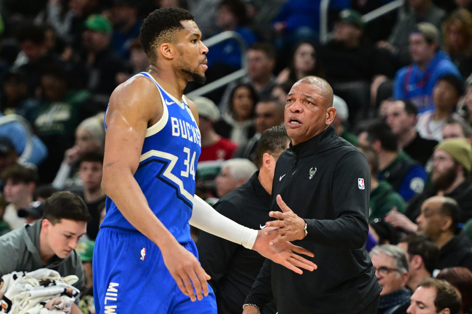 Giannis Antetokounmpo y Doc Rivers