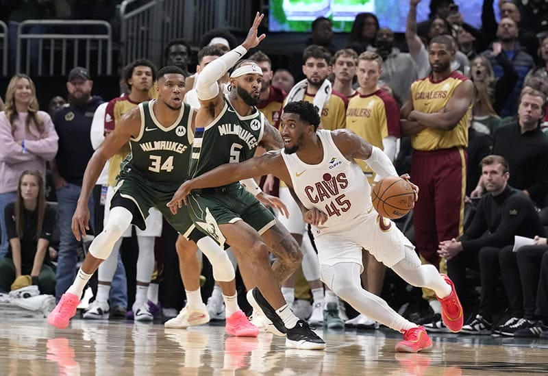 Bucks vs Cavaliers