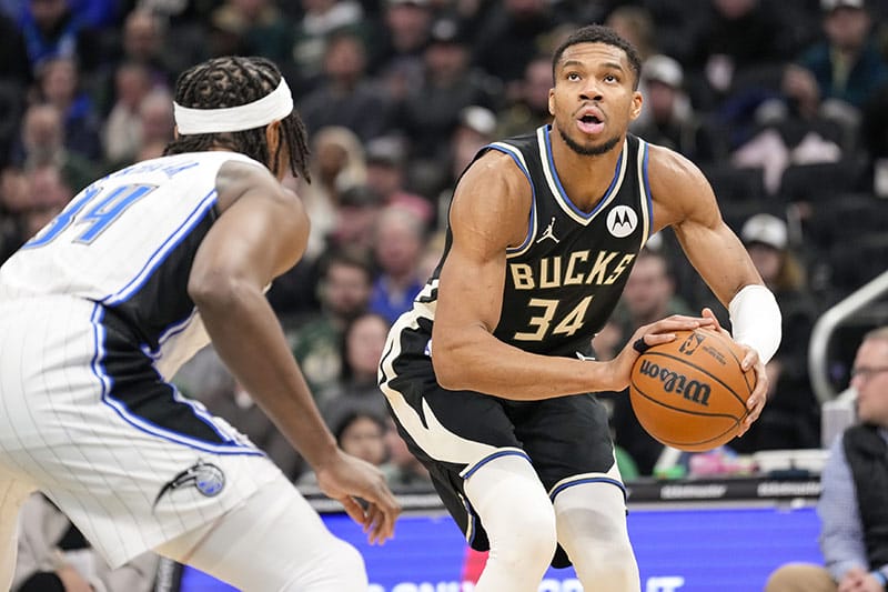 Bucks vs Magic